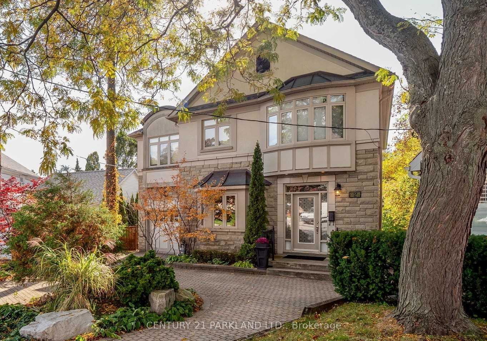 2-leonard-circle-toronto-ontario-e12190941