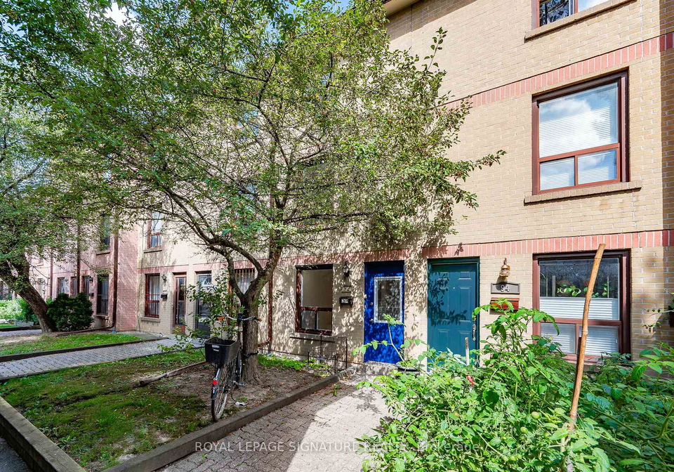 275-broadview-avenue-toronto-ontario-e12191595