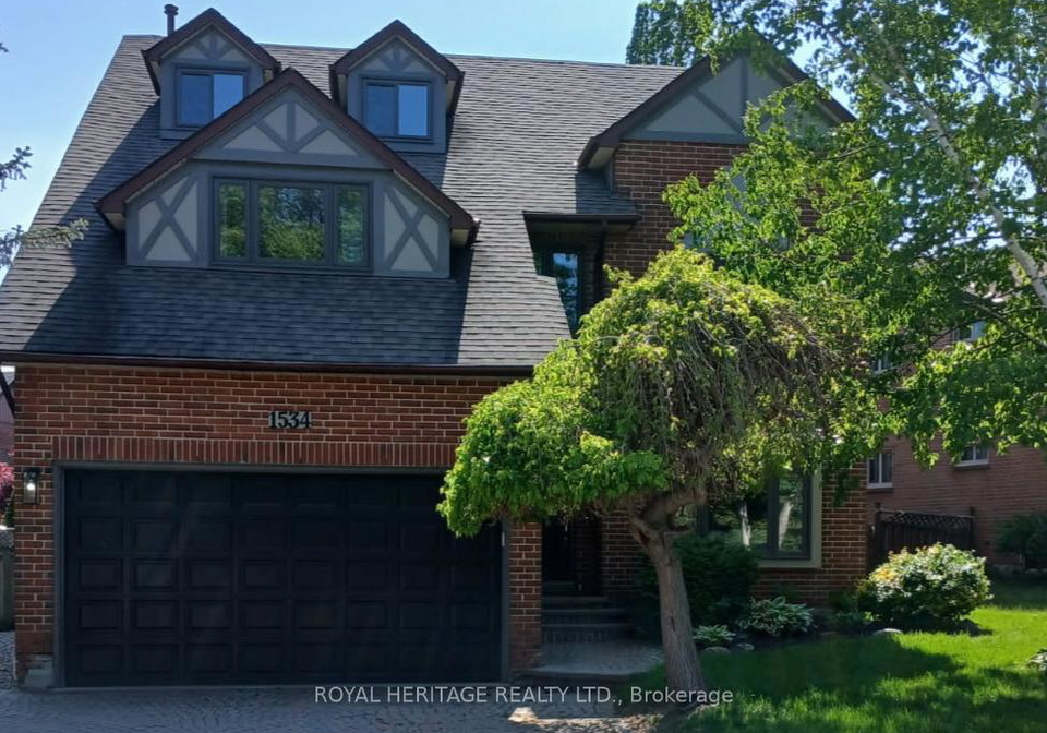 1534-silver-spruce-drive-n-pickering-ontario-e12191877