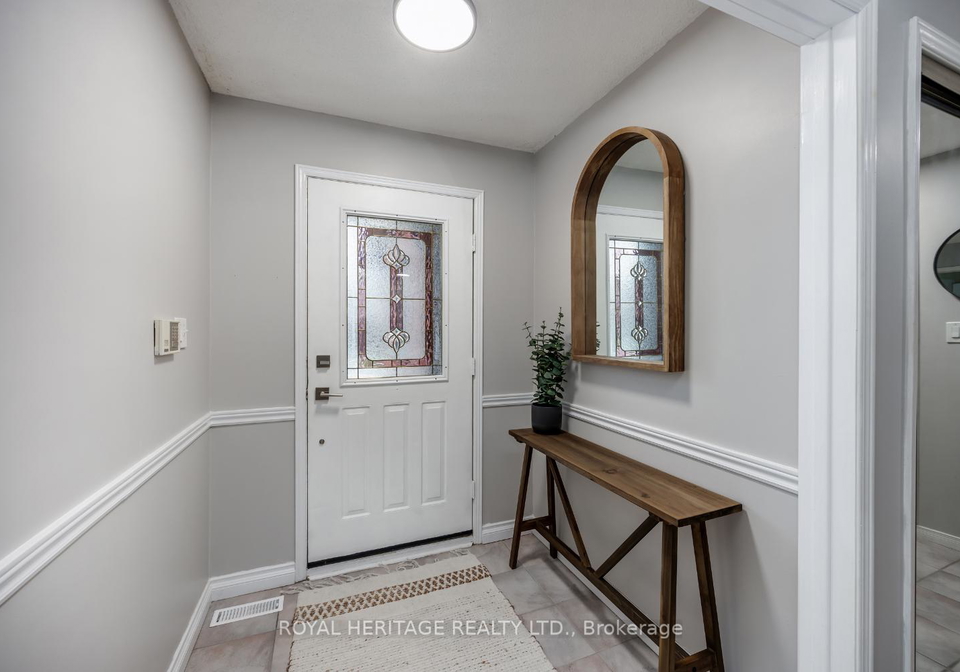 1534-silver-spruce-drive-n-pickering-ontario-e12191877