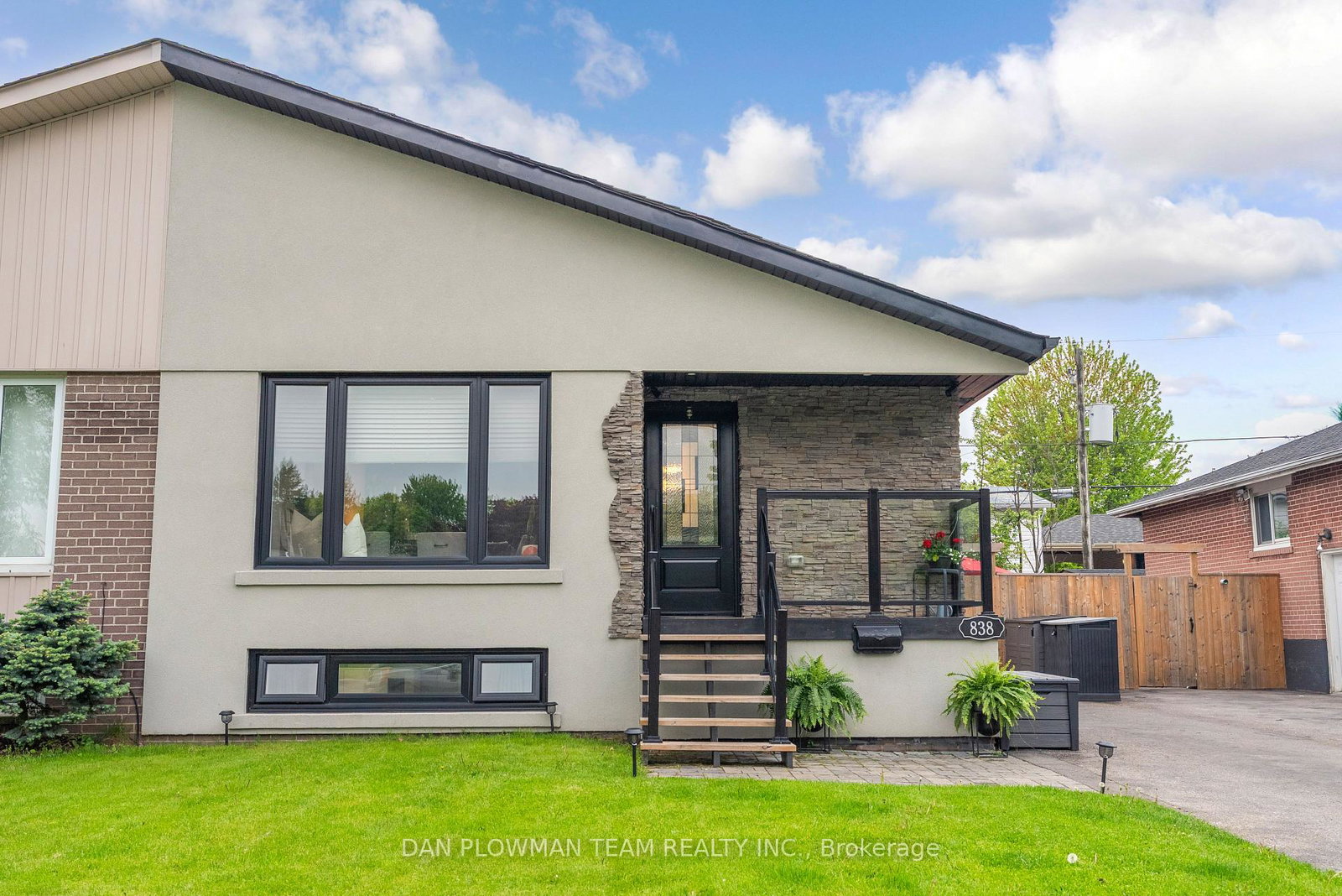 838-krosno-boulevard-pickering-ontario-e12192034