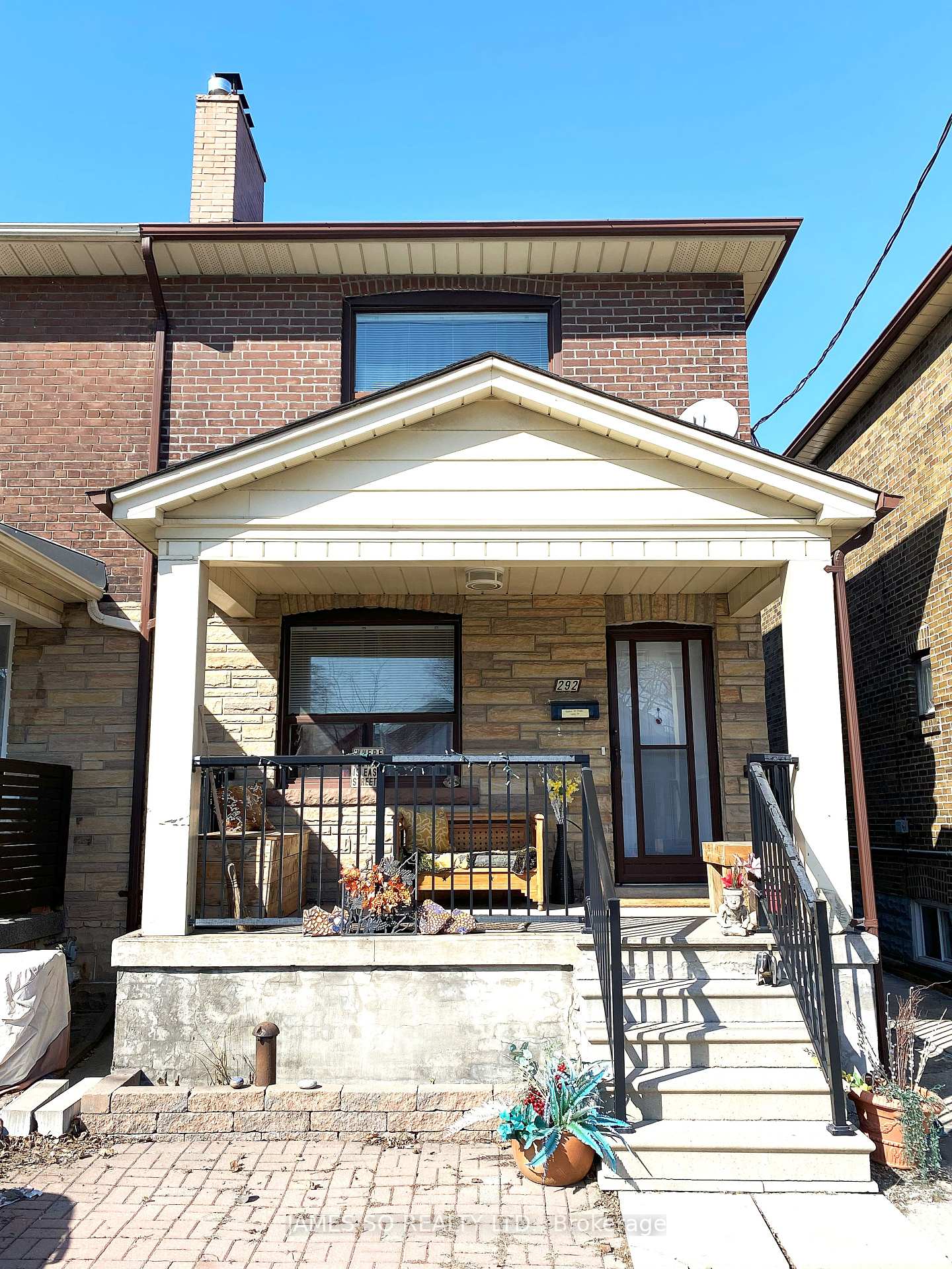 292-mortimer-avenue-east-york-ontario-e12194108