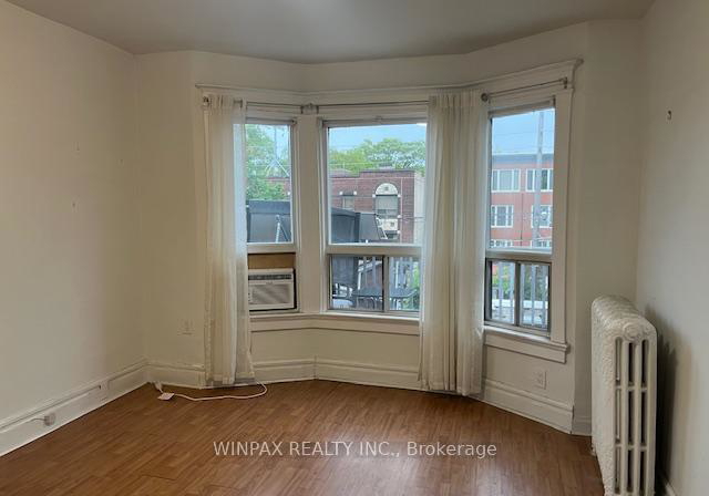 2222-queen-street-e-toronto-ontario-e12194166