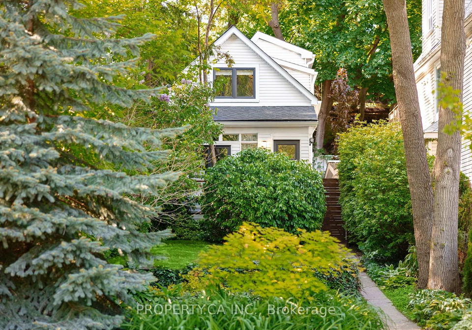 40-ivy-avenue-toronto-ontario-e12194582