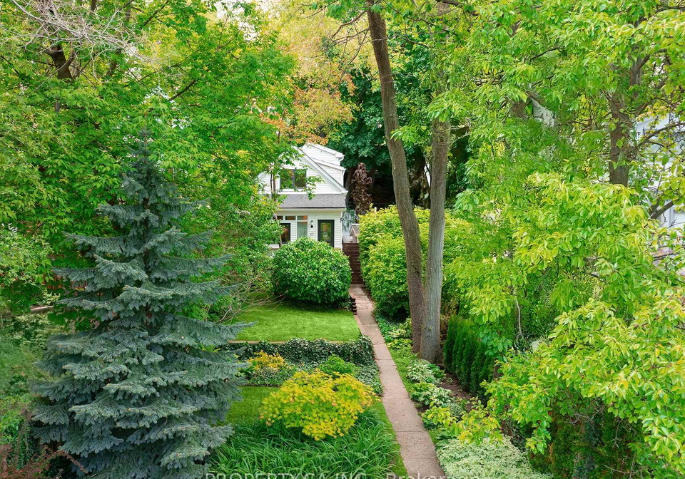 40-ivy-avenue-toronto-ontario-e12194582