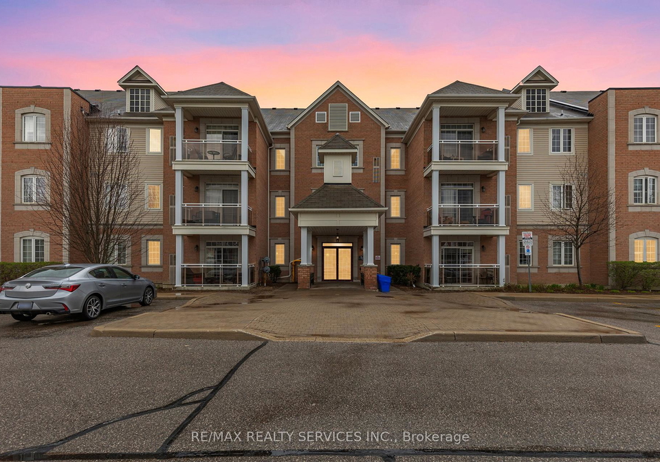 54-harvey-johnston-way-whitby-ontario-e12195372