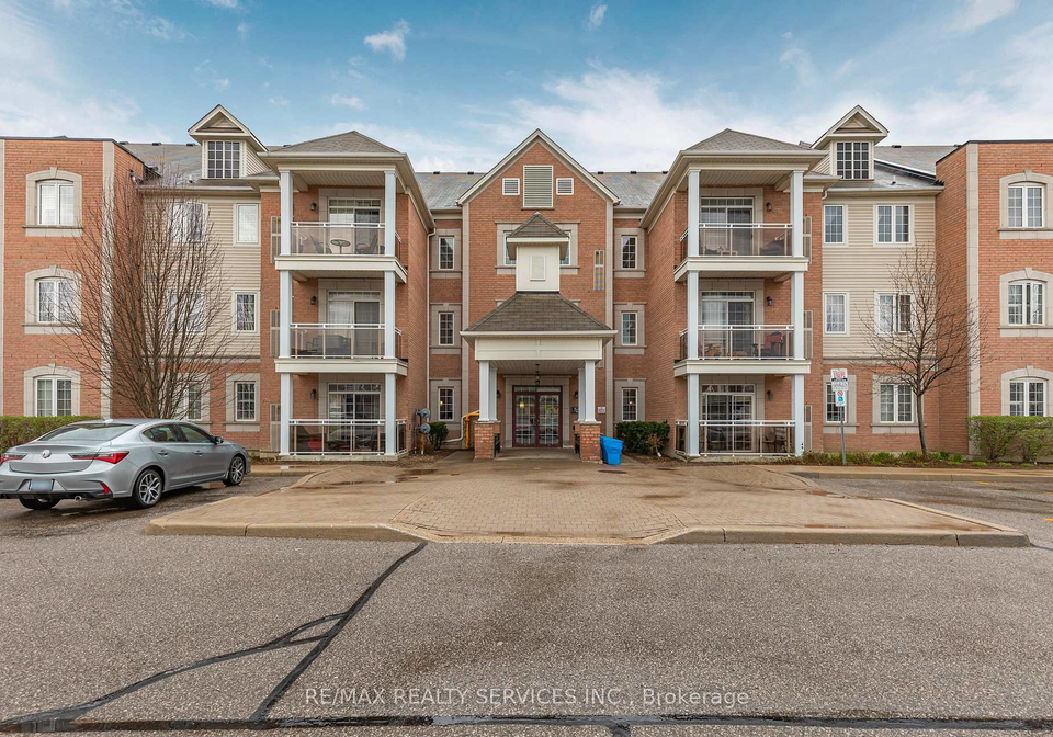 54-harvey-johnston-way-whitby-ontario-e12195372