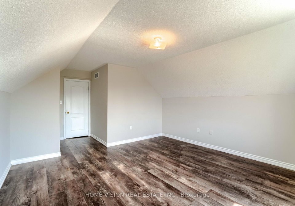 1433-springwater-crescent-e-oshawa-ontario-e12195434