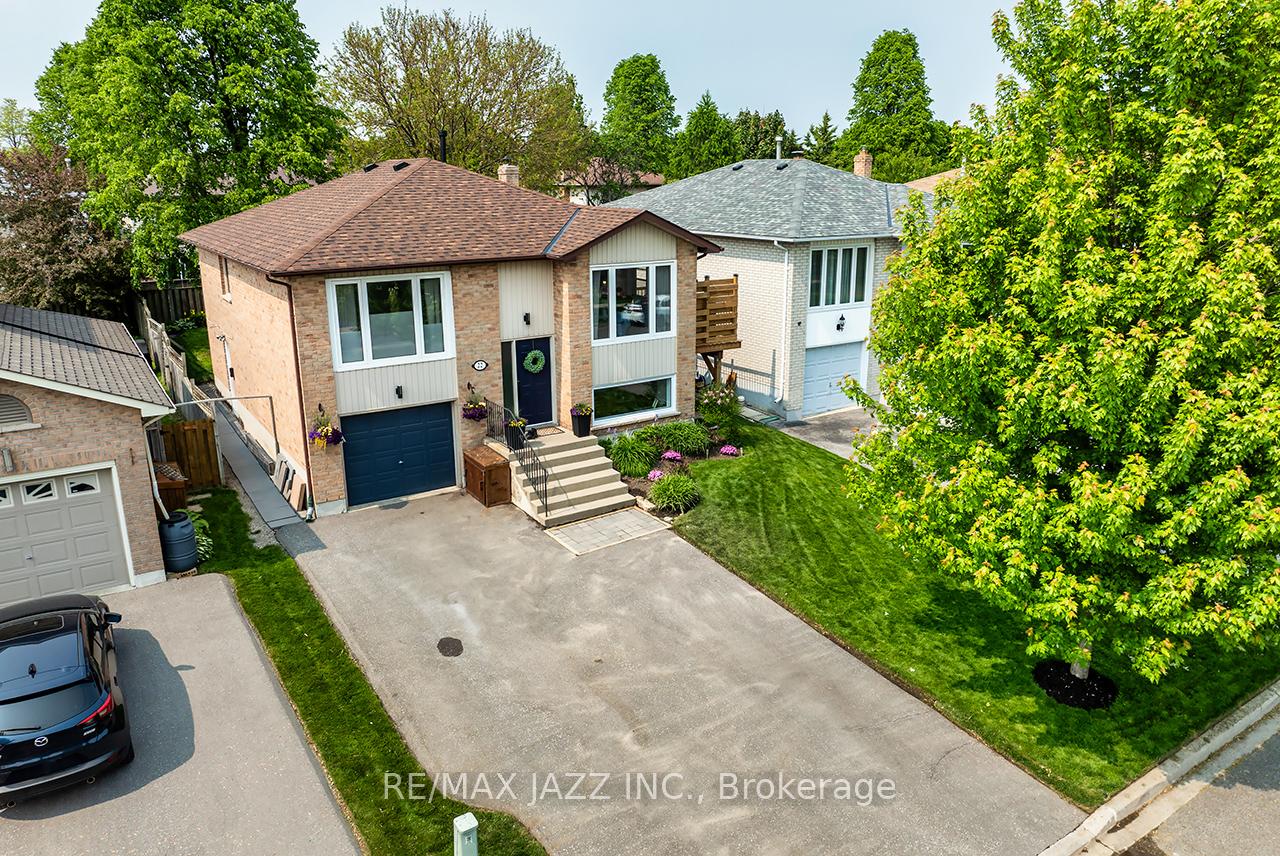 22-dunkin-avenue-clarington-ontario-e12195565