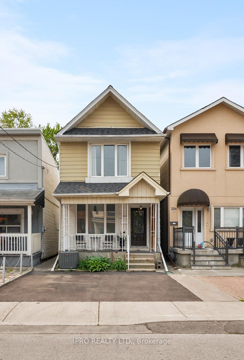 241-gowan-avenue-east-york-ontario-e12195610