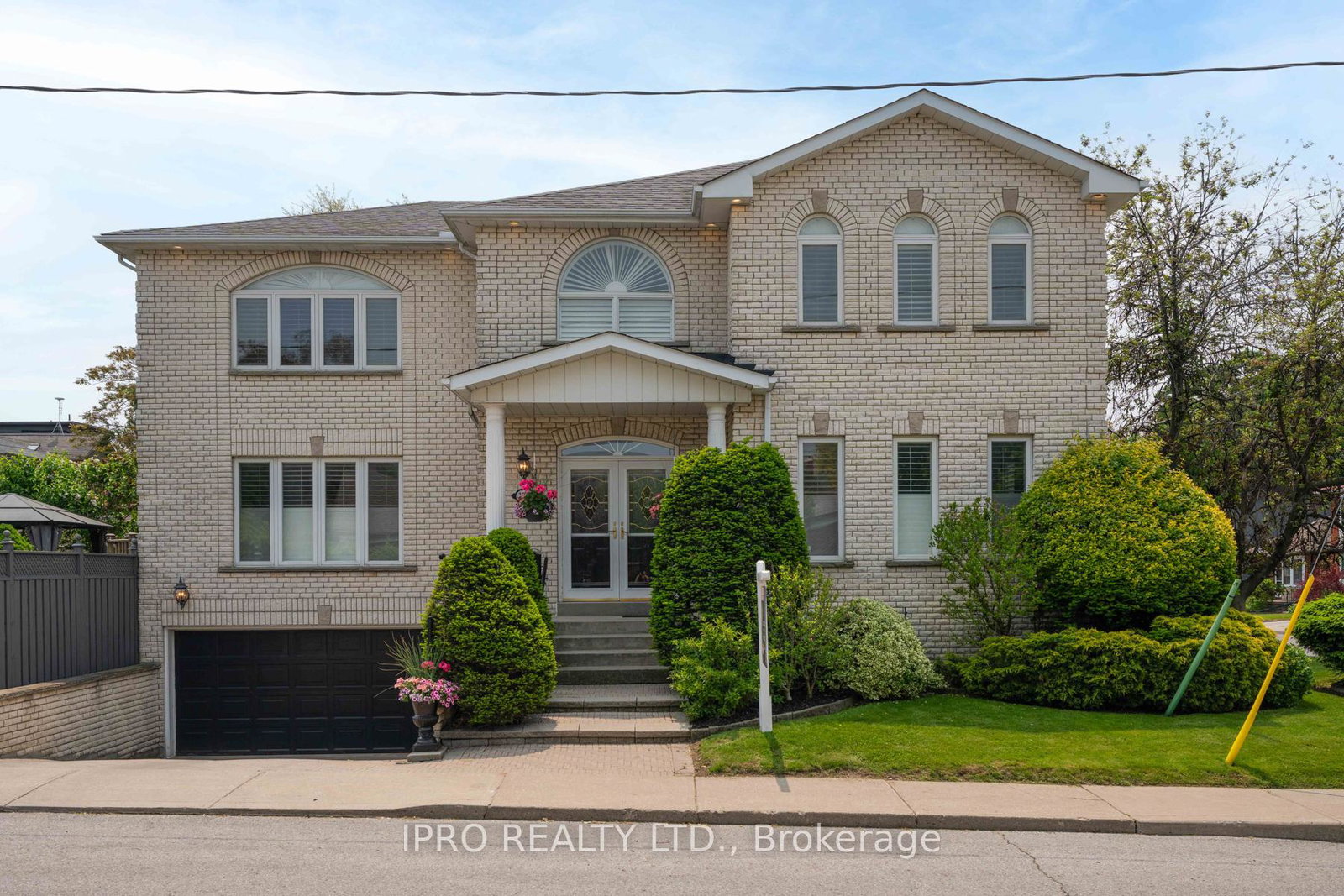 1043-greenwood-avenue-east-york-ontario-e12196396