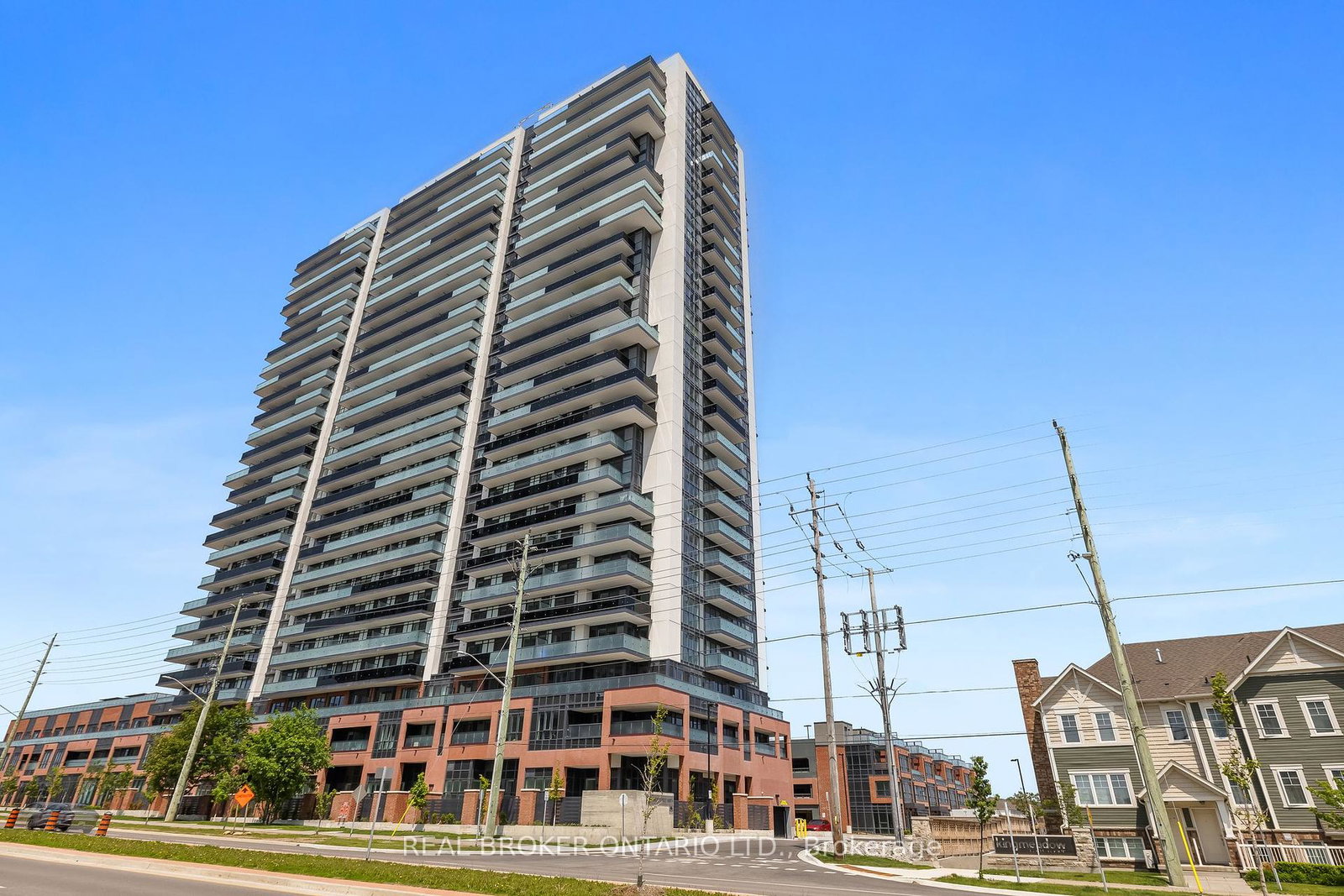 2425-simcoe-street-n-oshawa-ontario-e12197161