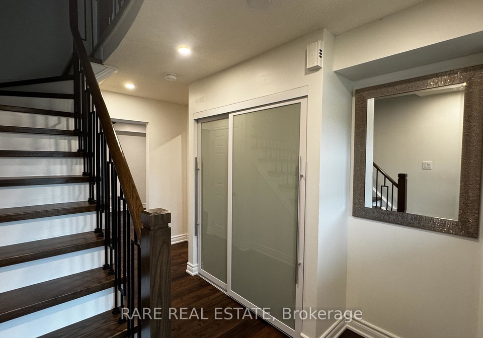 18-pomeroy-street-clarington-ontario-e12198022