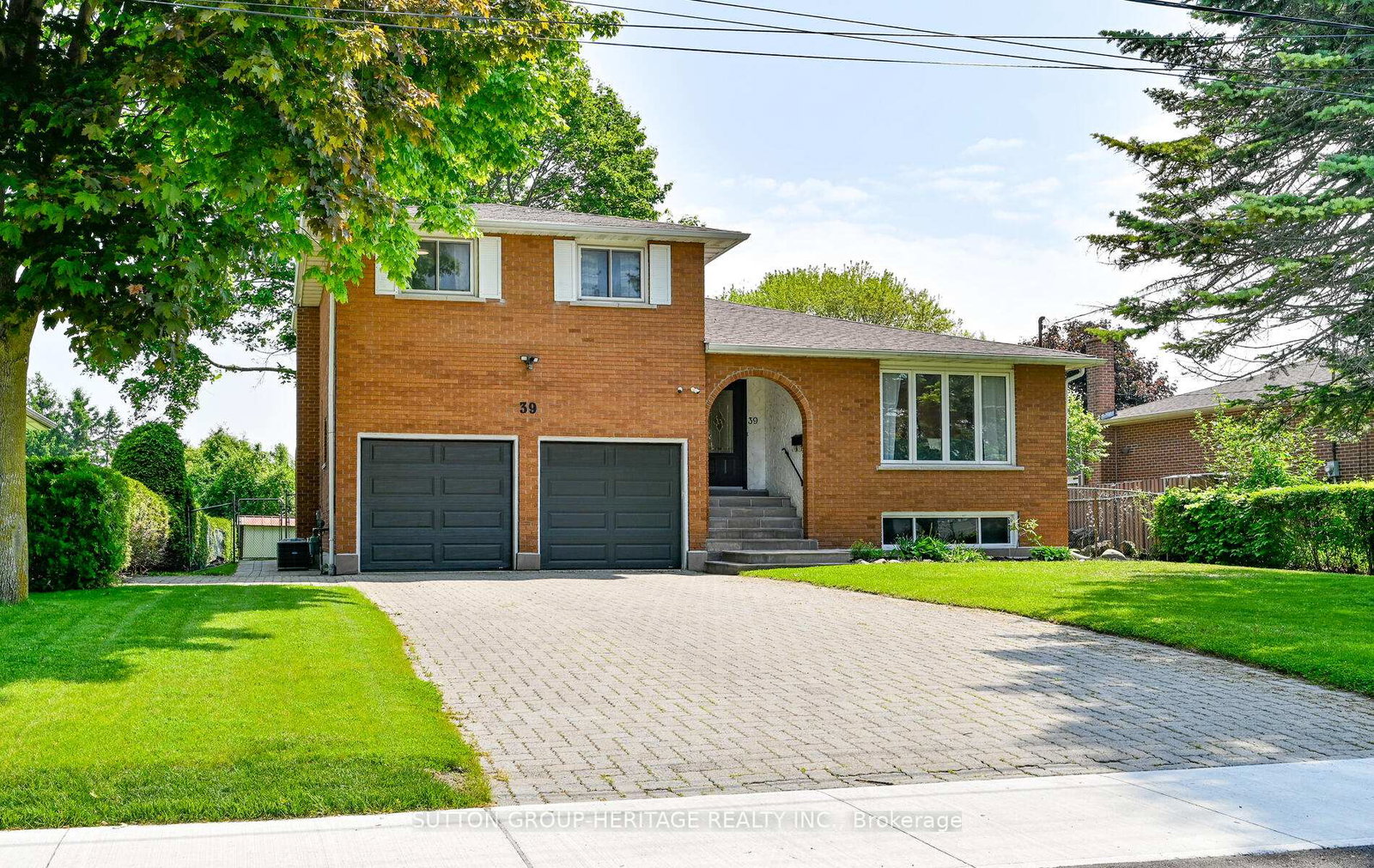 39-scott-street-whitby-ontario-e12198074