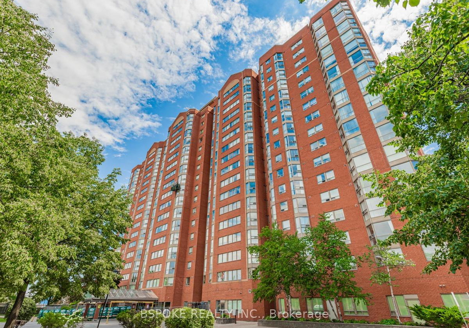 2466-eglinton-avenue-e-scarborough-ontario-e12198109