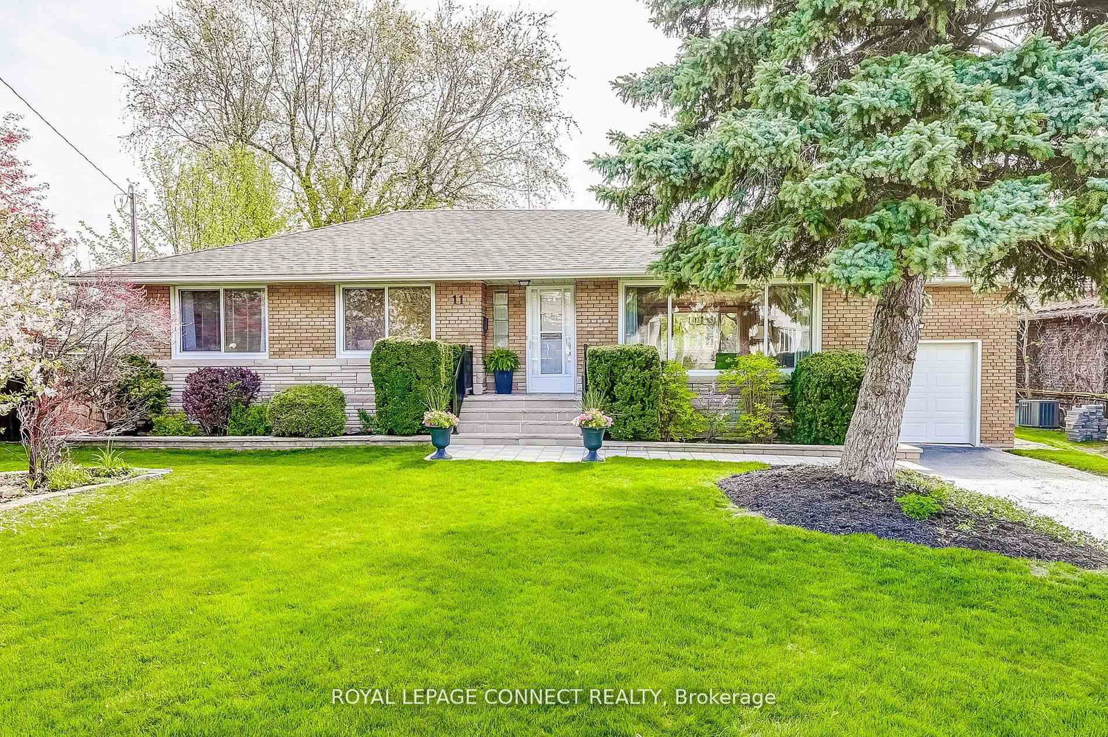 11-mcnab-boulevard-scarborough-ontario-e12198119
