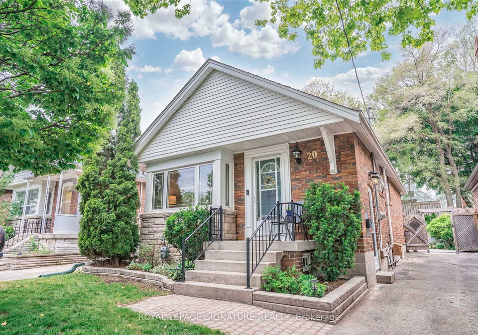20-roblin-avenue-east-york-ontario-e12199776