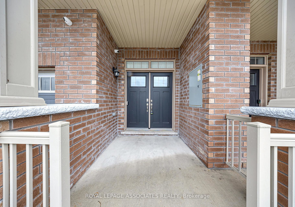 8-paradise-way-whitby-ontario-e12200135
