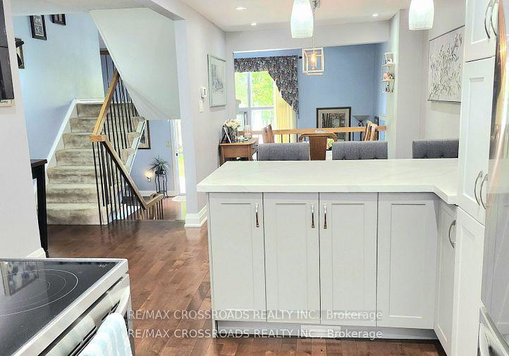 1932-malden-crescent-pickering-ontario-e12200233