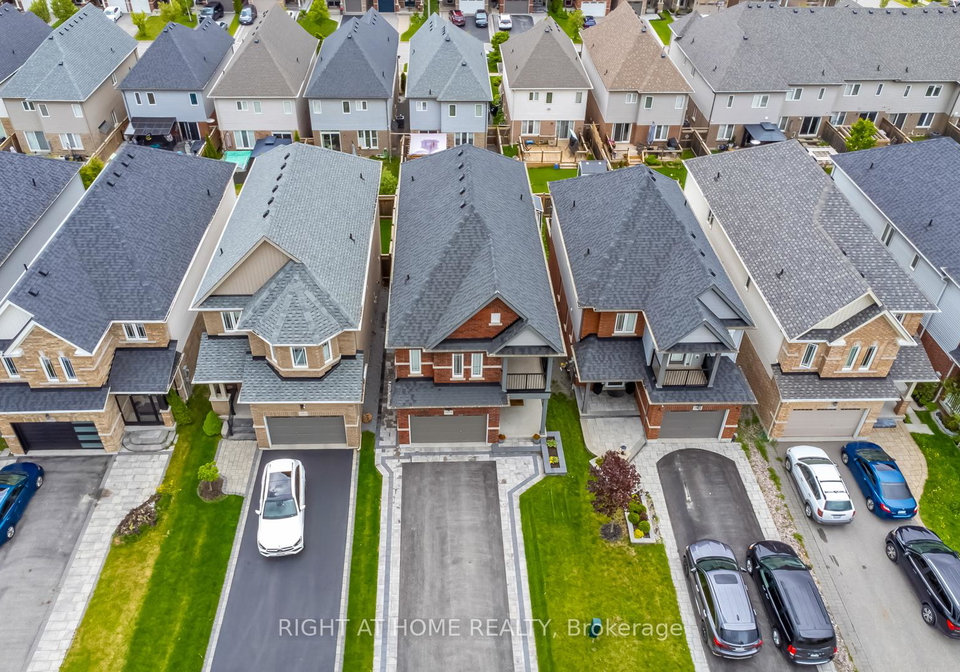 1804-silverstone-crescent-oshawa-ontario-e12200401