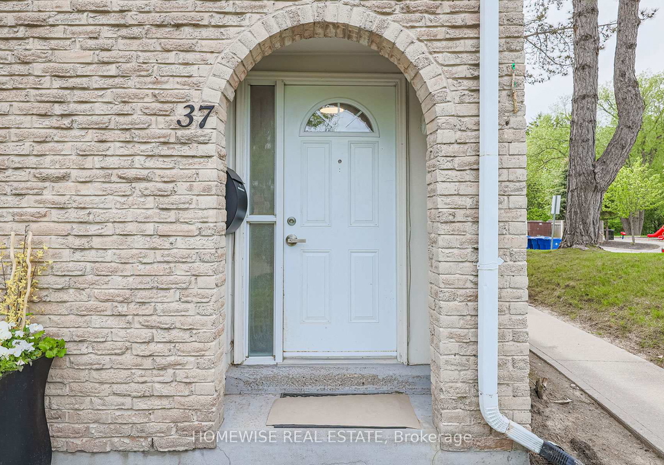 560-waverly-street-n-oshawa-ontario-e12201235