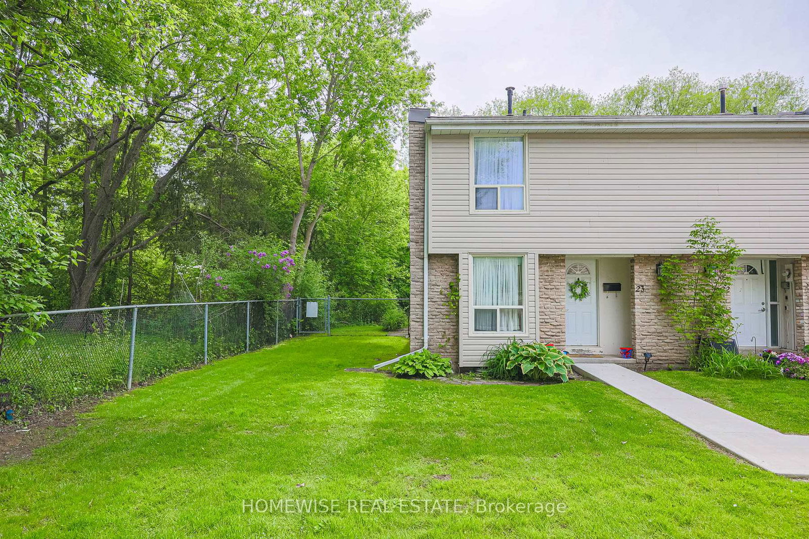 570-waverly-street-n-oshawa-ontario-e12201236