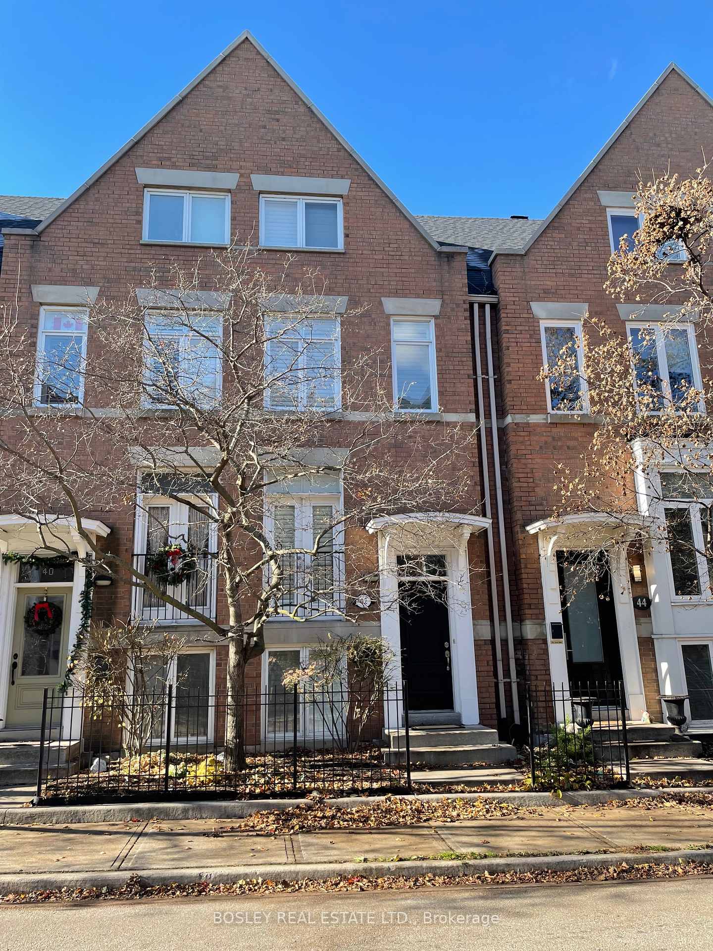 42-east-york-avenue-east-york-ontario-e12201387