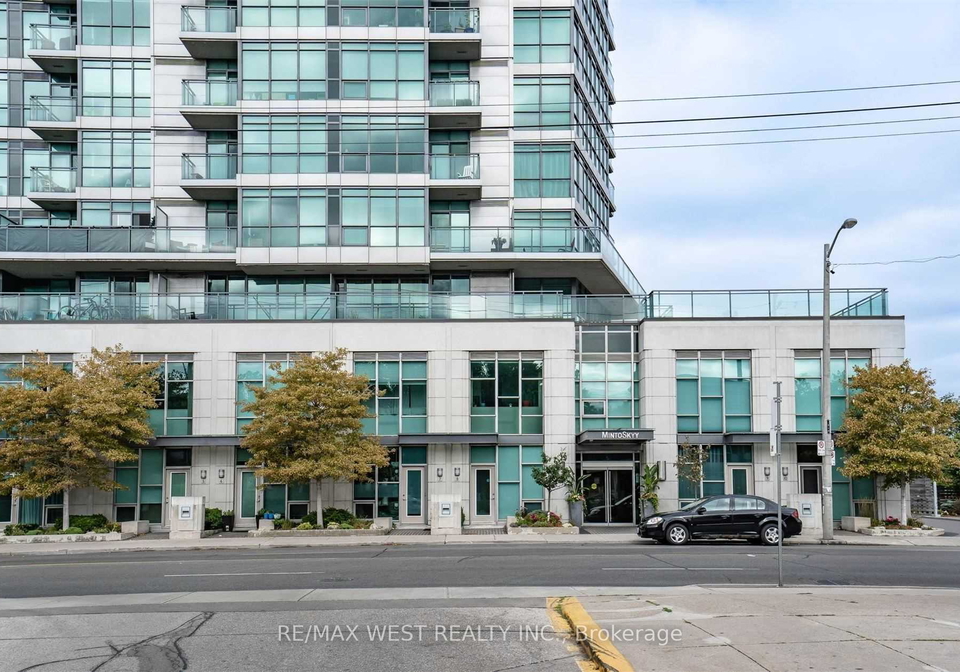 1048-broadview-avenue-east-york-ontario-e12201610