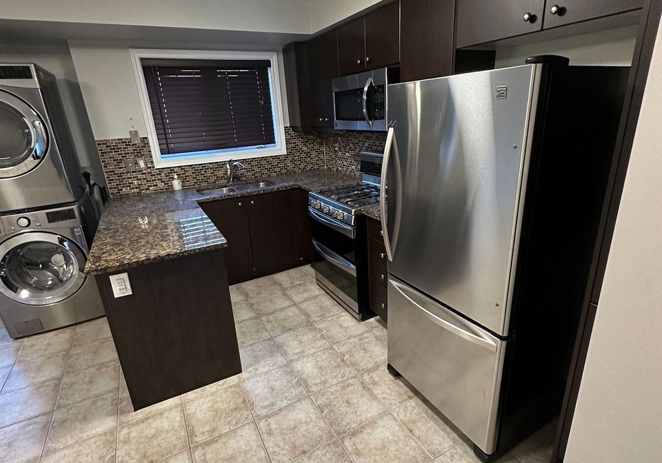 28-blunden-road-ajax-ontario-e12201638