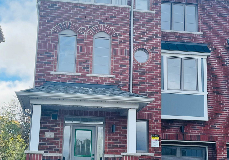 12-sobczak-drive-whitby-ontario-e12202107
