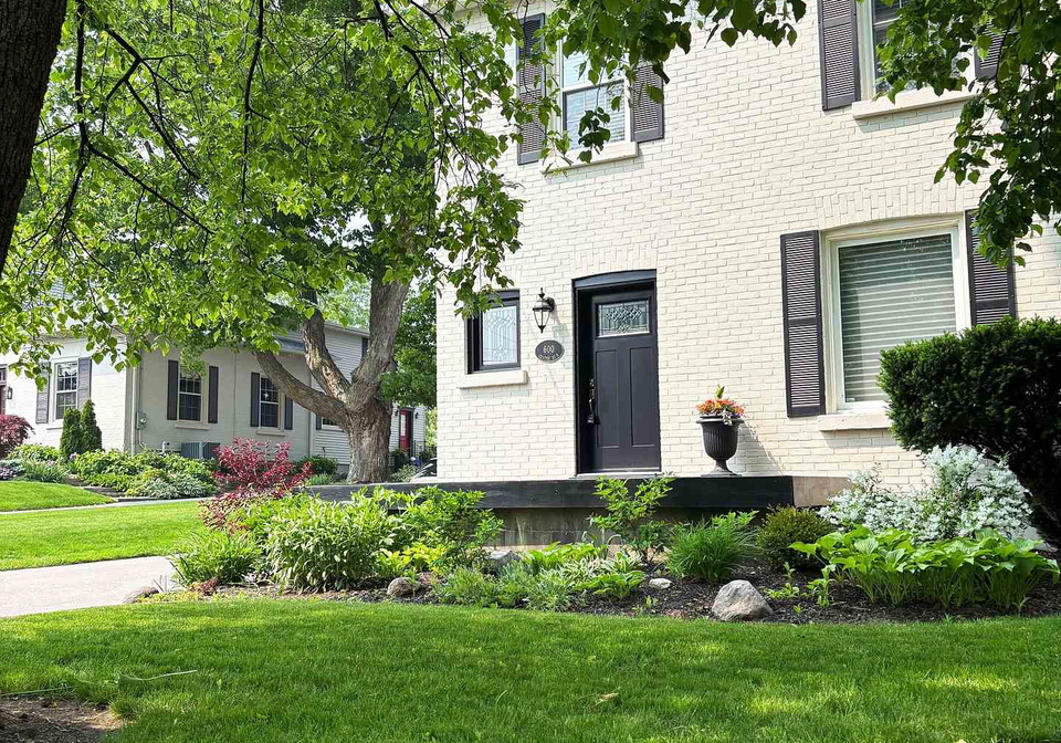 600-centre-street-n-whitby-ontario-e12203199