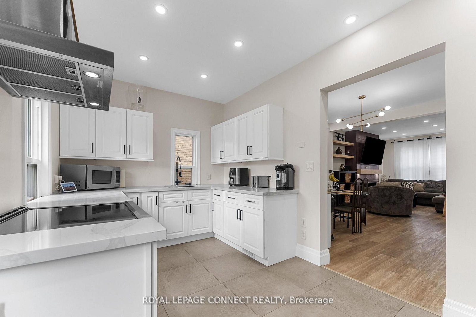 95-richmond-street-w-oshawa-ontario-e12203512