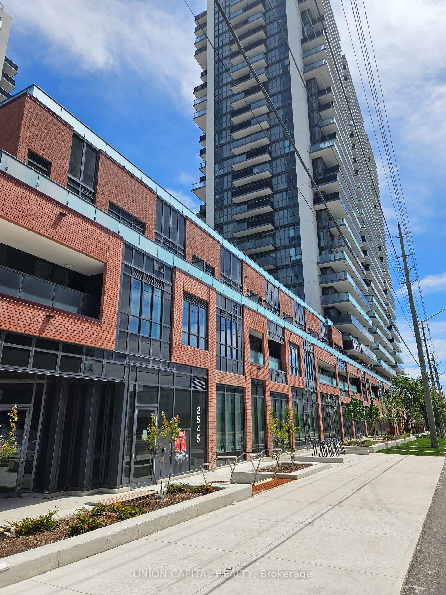 2425-simcoe-street-n-oshawa-ontario-e12204672