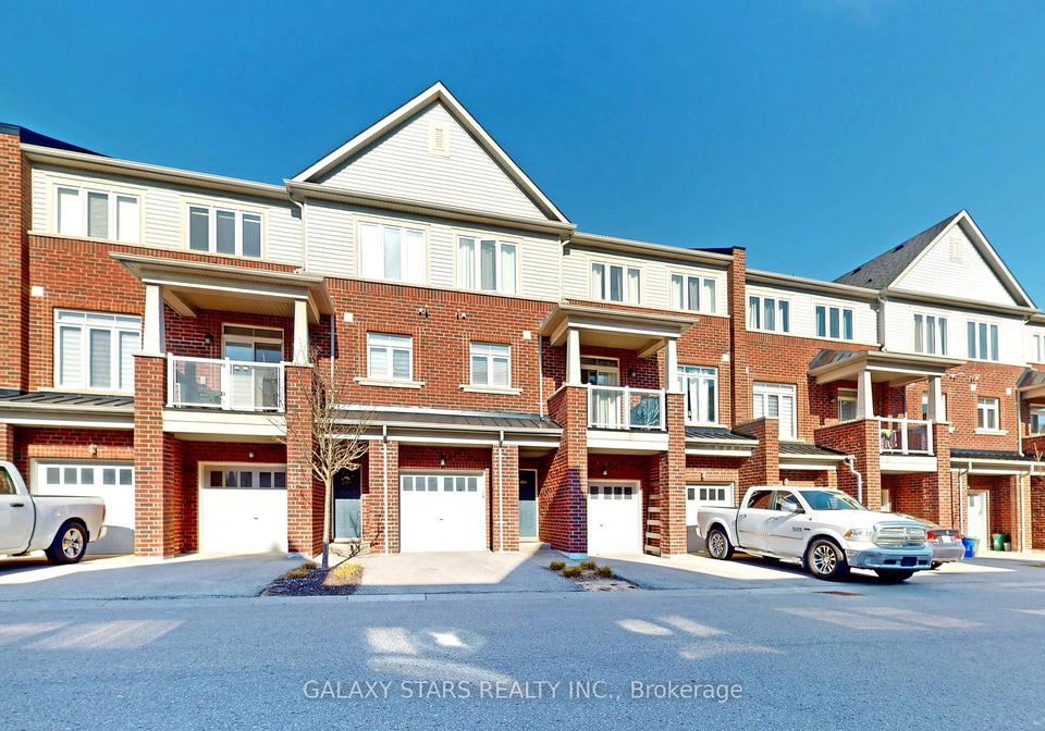 2429-nantucket-chase-pickering-ontario-e12204688