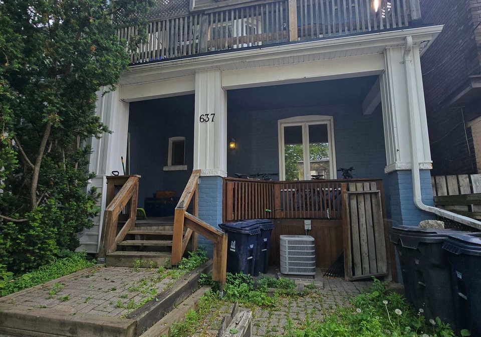 637-logan-avenue-toronto-ontario-e12205529