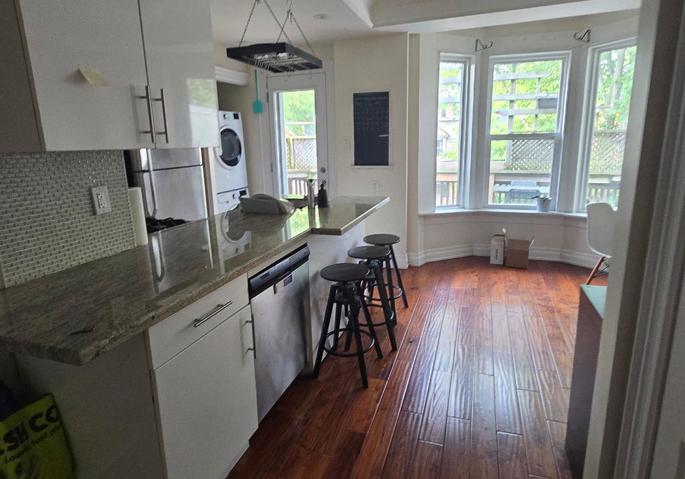 637-logan-avenue-toronto-ontario-e12205529