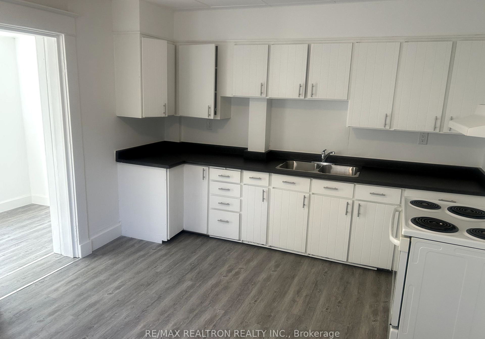 1299-gerrard-street-e-toronto-ontario-e12205825
