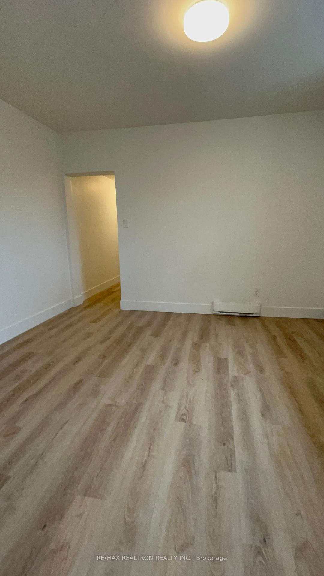 1299-gerrard-street-e-toronto-ontario-e12205826