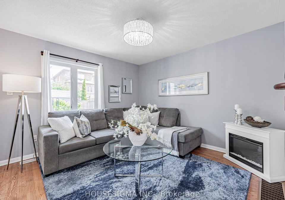 9-devlin-crescent-whitby-ontario-e12206139
