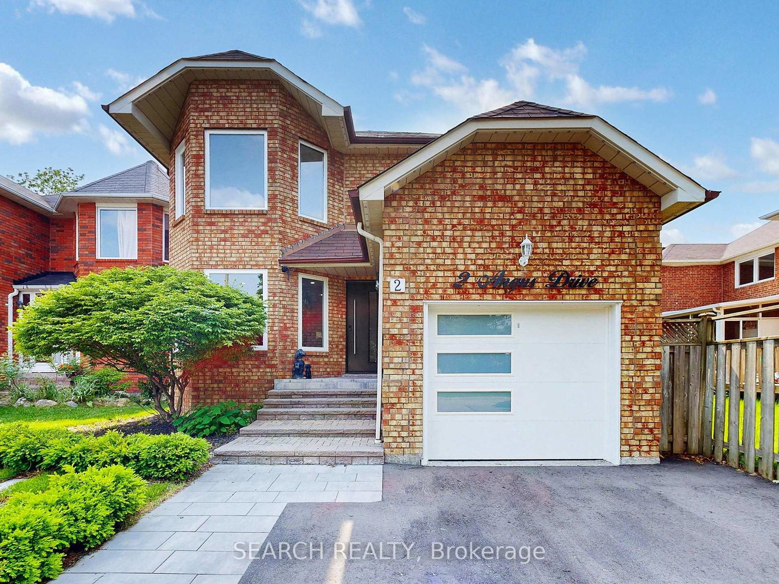 2-angus-drive-ajax-ontario-e12206445