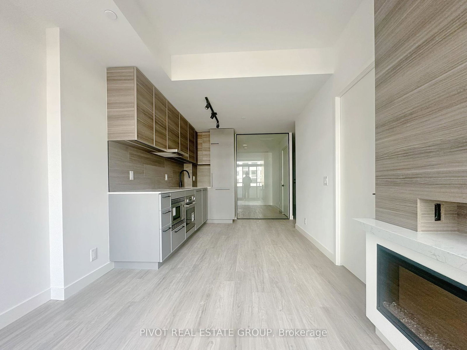 1050-eastern-avenue-toronto-ontario-e12206619