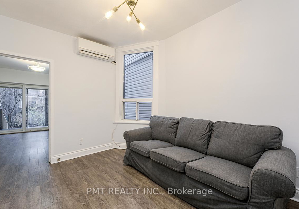863-pape-avenue-east-york-ontario-e12207651