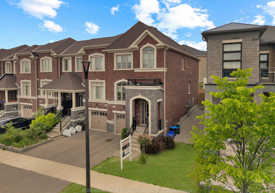 2616-cerise-manor-pickering-ontario-e12207852