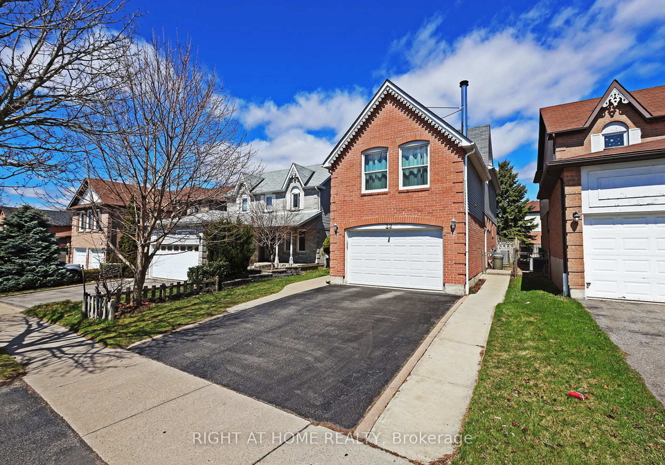 32-chapman-drive-ajax-ontario-e12208250