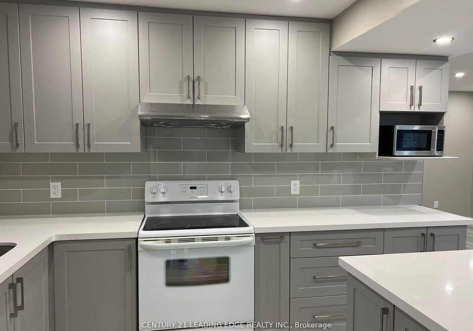 67-revlis-crescent-scarborough-ontario-e12208327