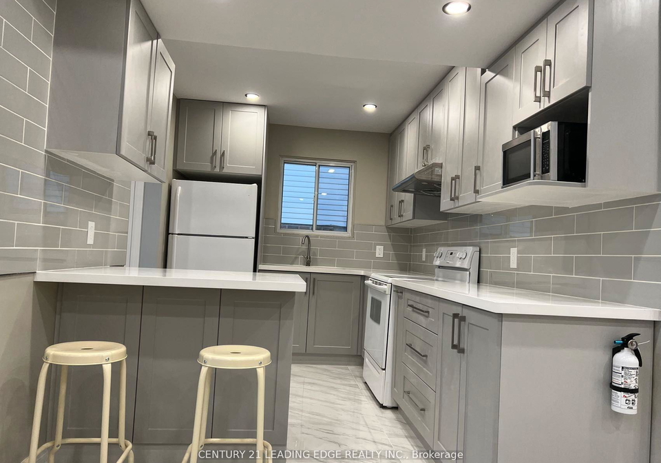 67-revlis-crescent-scarborough-ontario-e12208327