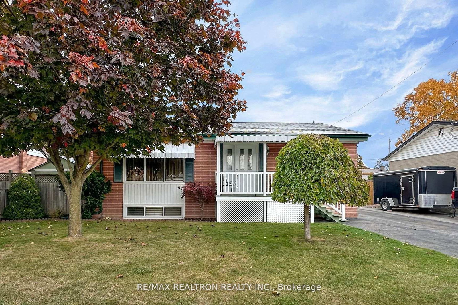 923-bayview-avenue-whitby-ontario-e12208455