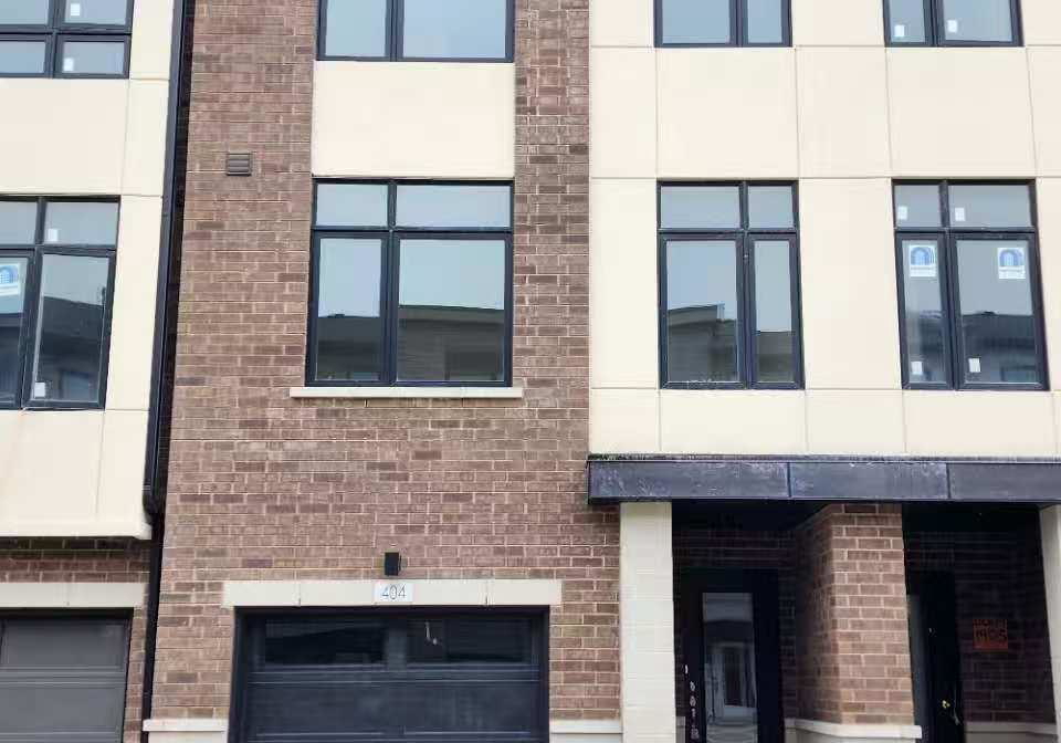 1695-dersan-street-pickering-ontario-e12208566
