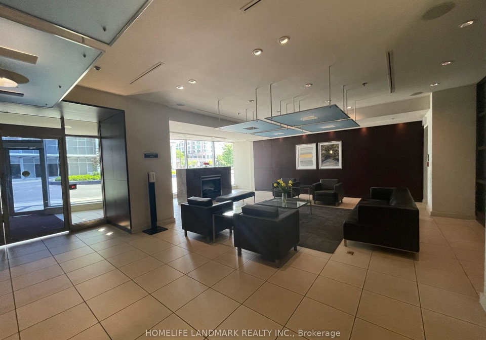 36-lee-centre-drive-scarborough-ontario-e12208972