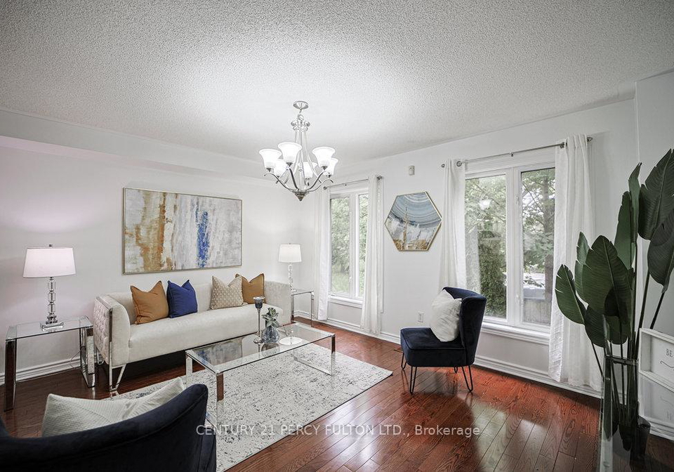 33-tollgate-mews-scarborough-ontario-e12209579